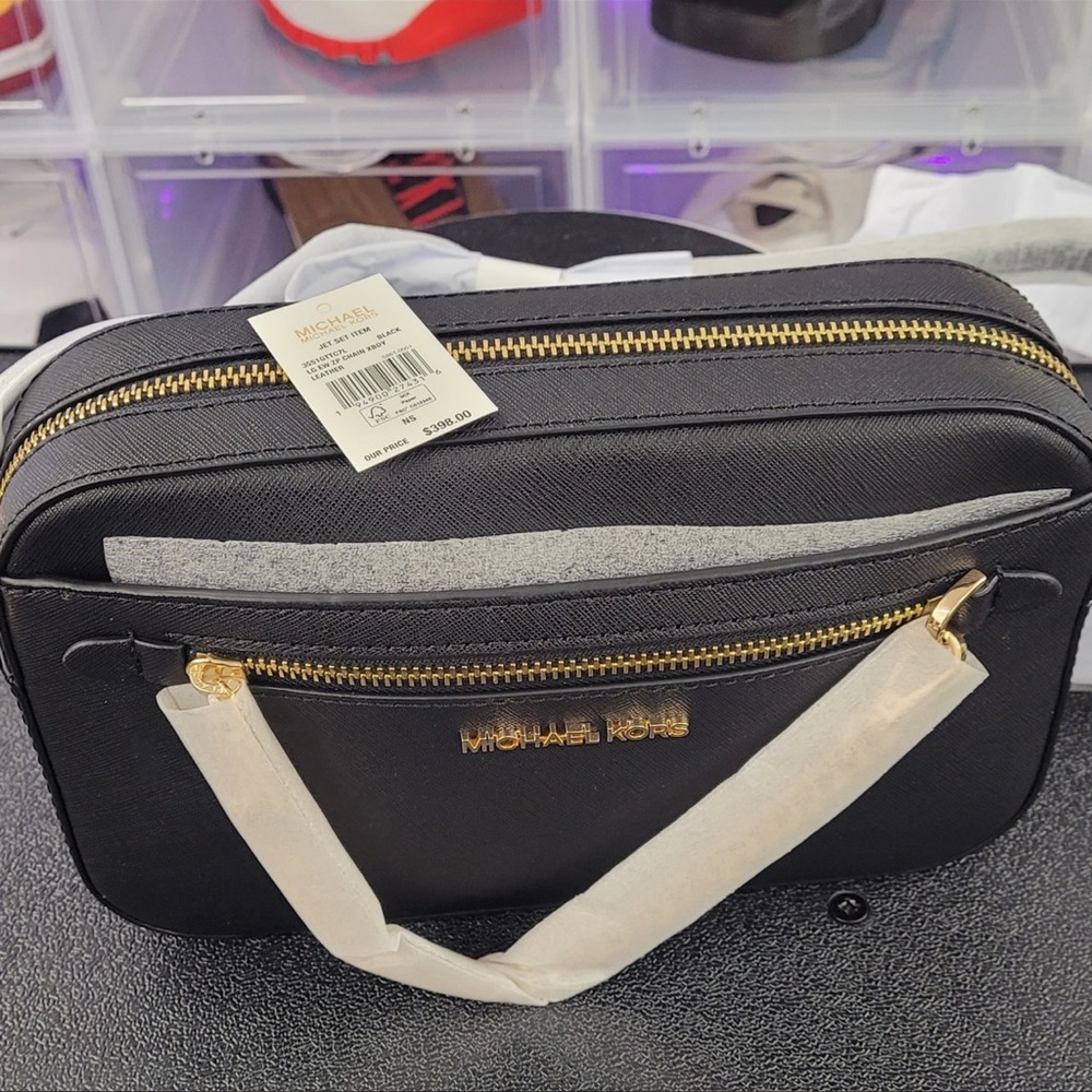 Michael Kors | Jet Set Cross body | Black